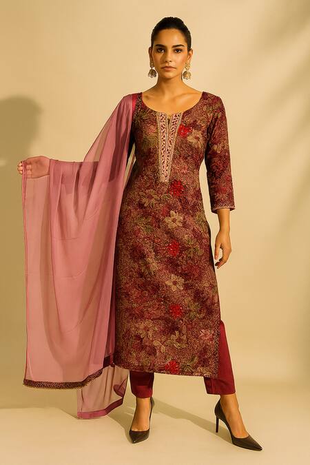 Shop_Thee Modern Roots_Wine Viscose, Silk Zari Round Neck Printed Kurta Set _Online_at_Aza_Fashions