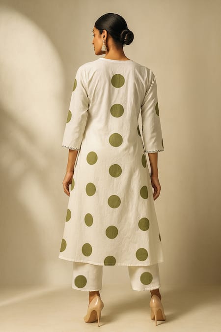 Thee Modern Roots Polka Dot Print Kurta Set 