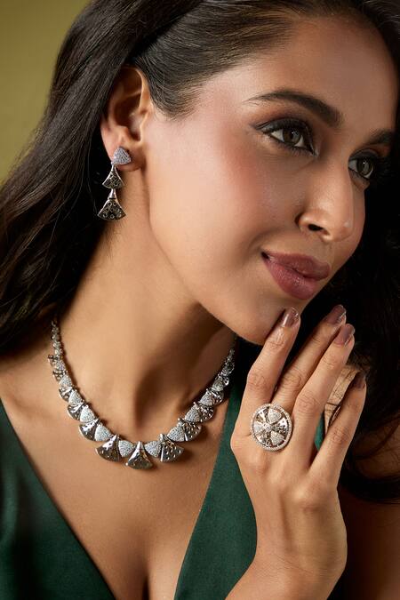 Shop_Nazaakat By Samara Singh_Silver Plated Faux , And White Embellished Necklace Set 