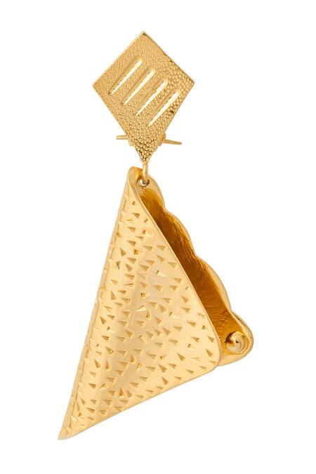 Nazaakat By Samara Singh Gold Plated Embellished Pair Of Earrings at Aza Fashions Nazaakat By Samara Singh_Gold Plated Embellished Pair Of Earrings_at_Aza_Fashions