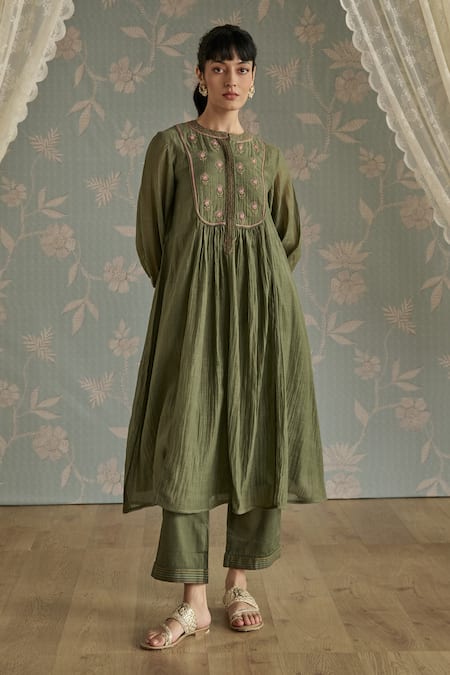 Kritika Dawar Green Chanderi, Cotton Beads, Lace Round Neck Maira Embroidered Kurta Set