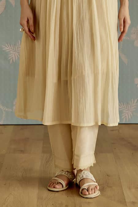 Buy Kritika Dawar Ivory Chanderi, Cotton Embroidery, Lace Rosa Stripe Floral Pattern Kurta Set Online at Aza Fashions Buy_Kritika Dawar_Ivory Chanderi, Cotton Embroidery, Lace Rosa Stripe Floral Pattern Kurta Set _Online_at_Aza_Fashions