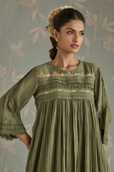 Kritika Dawar_Green Chanderi, Cotton Embroidery, Rosa Self Stripe Floral Pattern Kurta Set _at_Aza_Fashions