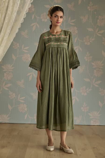 Kritika Dawar Green Chanderi Embroidery, Lace Round Neck Rosa Self Stripe Floral Pattern Kurta 