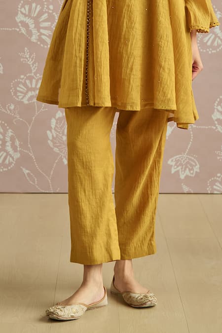 Buy Kritika Dawar Mustard Tissue, Chanderi Sequins V-neck Zaina Hand Embroidered Kurta Set Online at Aza Fashions Buy_Kritika Dawar_Mustard Tissue, Chanderi Sequins V-neck Zaina Hand Embroidered Kurta Set _Online_at_Aza_Fashions