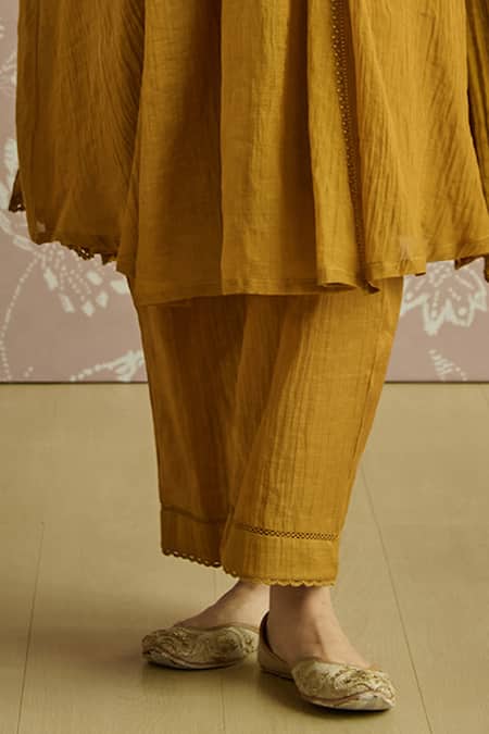 Kritika Dawar Mustard Tissue, Silk Embroidery Round Neck Tara Hand Kurta Set Online at Aza Fashions Kritika Dawar_Mustard Tissue, Silk Embroidery Round Neck Tara Hand Kurta Set _Online_at_Aza_Fashions