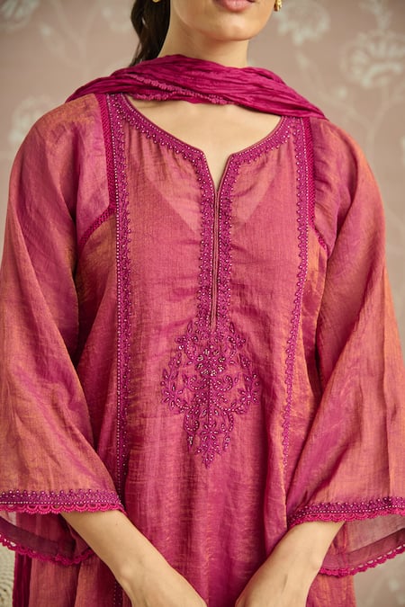 Shop_Kritika Dawar_Magenta Tissue, Silk Embroidery Round Neck Tara Hand Kurta Set _Online_at_Aza_Fashions