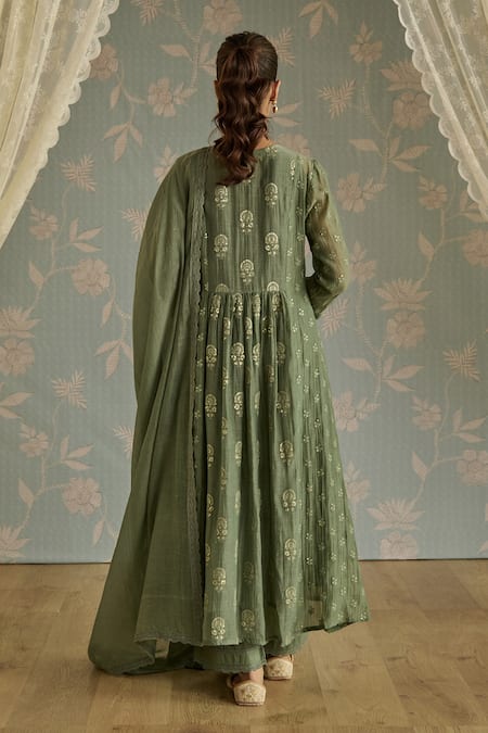 Kritika Dawar Green Chanderi, Cotton Embroidery Round Neck Nera Floral A-line Kurta Set Online at Aza Fashions Kritika Dawar_Green Chanderi, Cotton Embroidery Round Neck Nera Floral A-line Kurta Set _Online_at_Aza_Fashions