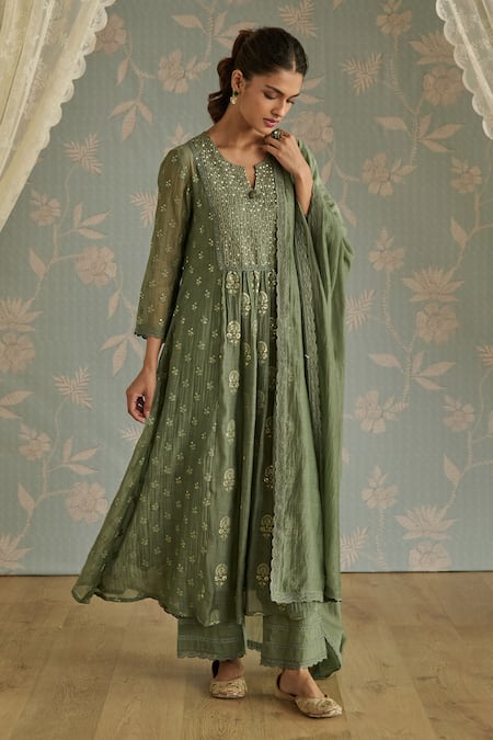 Buy Kritika Dawar Green Chanderi, Cotton Embroidery Round Neck Nera Floral A-line Kurta Set Buy_Kritika Dawar_Green Chanderi, Cotton Embroidery Round Neck Nera Floral A-line Kurta Set