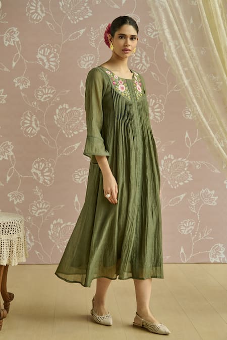 Buy Kritika Dawar Green Chanderi Embroidery Round Neck Gulneher Parsi Hand Tunic Online at Aza Fashions Buy_Kritika Dawar_Green Chanderi Embroidery Round Neck Gulneher Parsi Hand Tunic _Online_at_Aza_Fashions