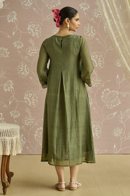 Kritika Dawar Green Chanderi Embroidery Round Neck Gulneher Parsi Hand Tunic Online at Aza Fashions Kritika Dawar_Green Chanderi Embroidery Round Neck Gulneher Parsi Hand Tunic _Online_at_Aza_Fashions