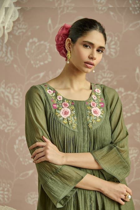 Shop Kritika Dawar Green Chanderi Embroidery Round Neck Gulneher Parsi Hand Tunic Online at Aza Fashions Shop_Kritika Dawar_Green Chanderi Embroidery Round Neck Gulneher Parsi Hand Tunic _Online_at_Aza_Fashions