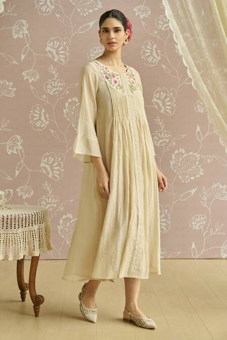 Buy_Kritika Dawar_Ivory Chanderi Embroidery Round Neck Gulneher Parsi Hand Tunic _Online_at_Aza_Fashions