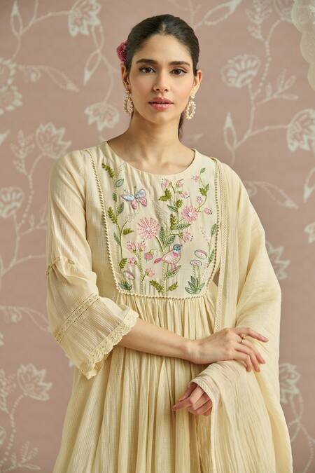 Kritika Dawar Ivory Chanderi, Cotton Embroidery Round Neck Sairah Kota Hand Kurta Set at Aza Fashions Kritika Dawar_Ivory Chanderi, Cotton Embroidery Round Neck Sairah Kota Hand Kurta Set _at_Aza_Fashions