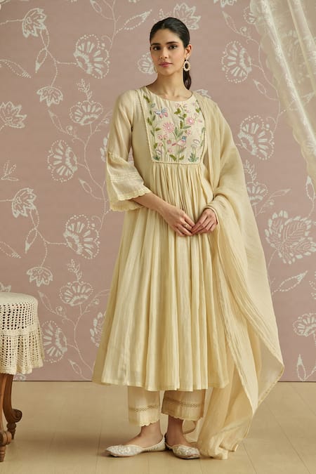 Kritika Dawar Ivory Chanderi, Cotton Embroidery Round Neck Sairah Kota Hand Kurta Set