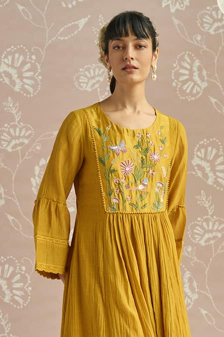 Shop Kritika Dawar Yellow Chanderi Embroidery Round Neck Sairah Hand Tunic at Aza Fashions Shop_Kritika Dawar_Yellow Chanderi Embroidery Round Neck Sairah Hand Tunic _at_Aza_Fashions