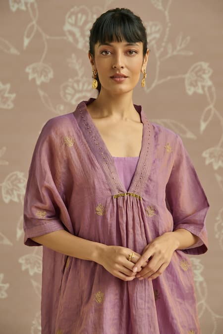 Buy Kritika Dawar Purple Tissue Embroidery V-neck Noora Hand Kaftan Set Online at Aza Fashions Buy_Kritika Dawar_Purple Tissue Embroidery V-neck Noora Hand Kaftan Set _Online_at_Aza_Fashions