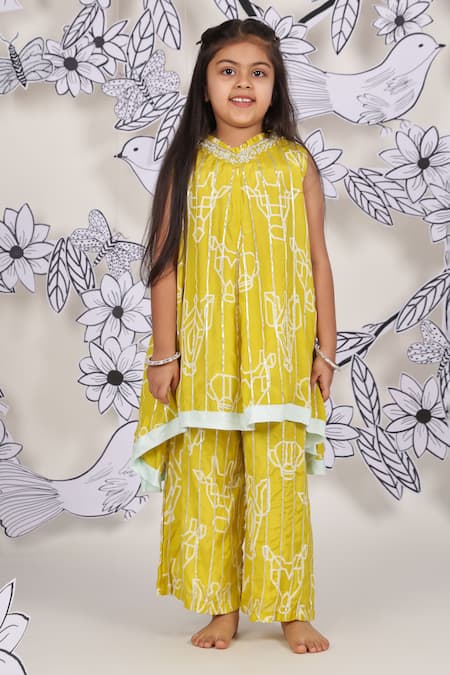 LA Dee DA Yellow Muslin, Cotton Gota Patti Safari Print Kurta And Pant Set