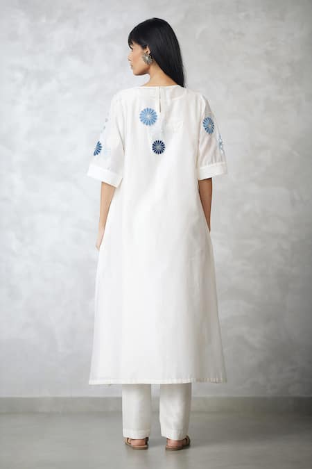 Nachiket Barve Nova Cutwork Applique Kurta & Pant Set