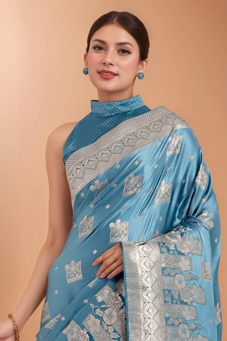 Samyukta Singhania_Blue Zari High Neck Woven Banarasi Silk Saree With Blouse _at_Aza_Fashions