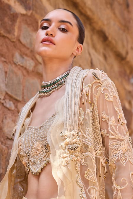Buy_Awigna_Gold Organza Applique, Beads, Metallic Champagne Short Jacket Layered Skirt Set 