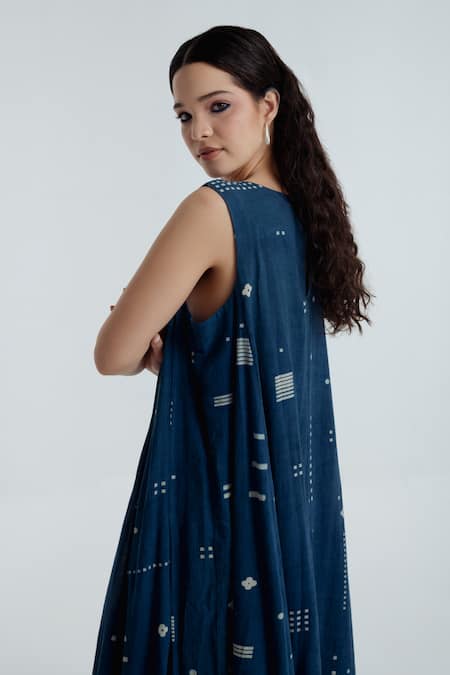 Rias Jaipur_Blue Handloom Cotton Embroidery, Foil Printing Indigo Floral Pattern Dress _at_Aza_Fashions