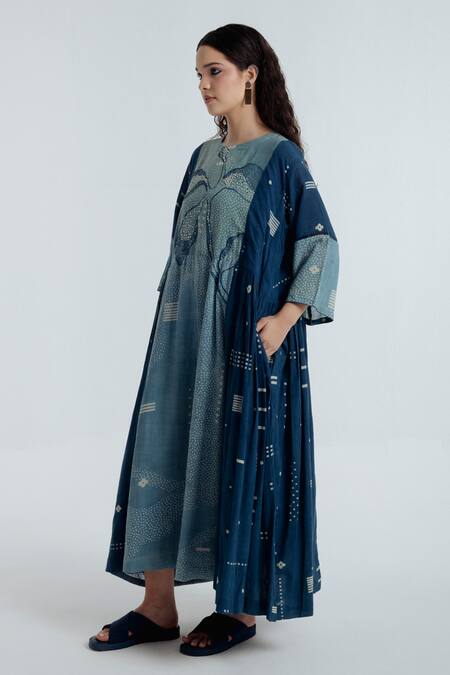 Rias Jaipur_Blue Cotton Embroidery Round Neck Indigo Pleated Dress _Online_at_Aza_Fashions
