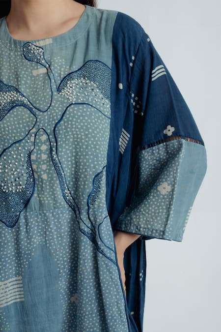 Rias Jaipur_Blue Cotton Embroidery Round Neck Indigo Pleated Dress _at_Aza_Fashions