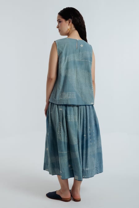 Rias Jaipur Indigo Sky Floral Pattern Top With Skirt 