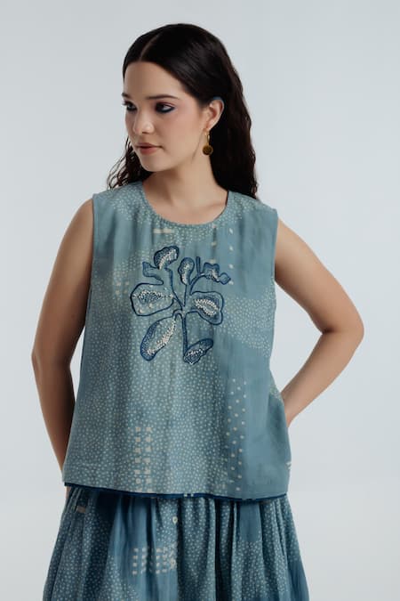 Rias Jaipur_Blue Cotton Embroidery, Beads Round Indigo Sky Floral Pattern Top With Skirt _at_Aza_Fashions