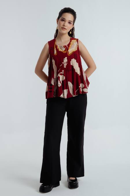 Buy_Rias Jaipur_Red Cotton Embroidery Round Neck Madder Pleated Floral Pattern Top _Online_at_Aza_Fashions