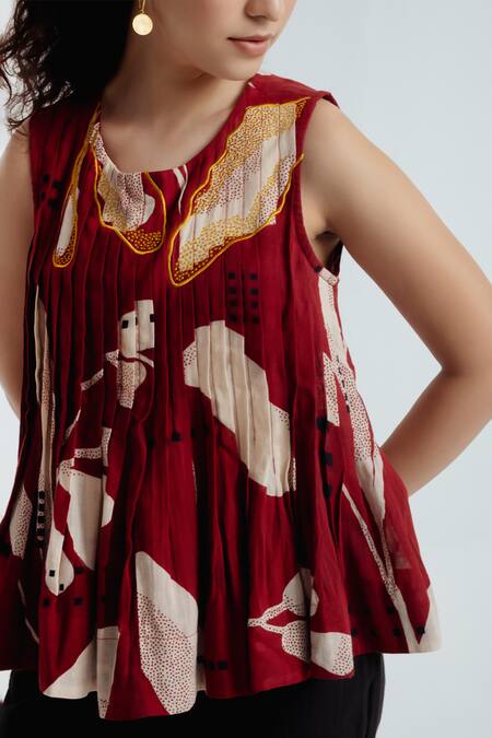 Shop_Rias Jaipur_Red Cotton Embroidery Round Neck Madder Pleated Floral Pattern Top _Online_at_Aza_Fashions