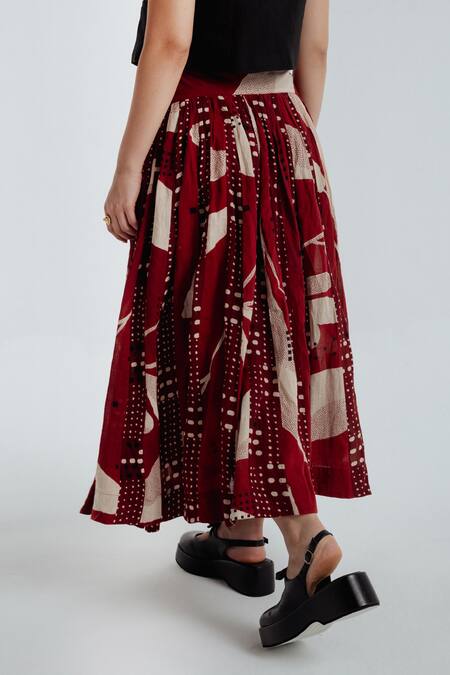 Shop_Rias Jaipur_Red Cotton Madder Printed Skirt _Online_at_Aza_Fashions