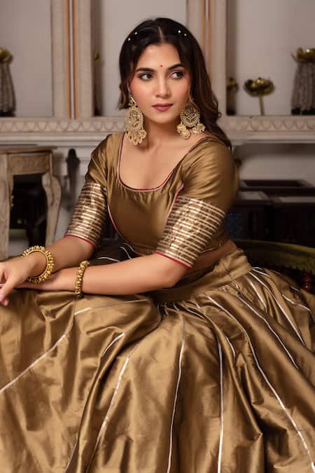 Pomcha Jaipur Gold Taffeta, Silk, Net Gota Patti Round Neck Lehenga Set Online at Aza Fashions Pomcha Jaipur_Gold Taffeta, Silk, Net Gota Patti Round Neck Lehenga Set _Online_at_Aza_Fashions