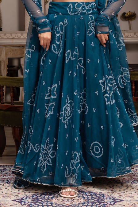 Pomcha Jaipur_Teal Georgette Embroidery, Sequins V-neck Bandhej Manjari Lehenga Set _at_Aza_Fashions