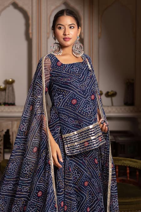 Buy_Pomcha Jaipur_Blue Georgette Gota Patti Square Neck Bandhej Skirt Set 