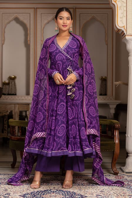 Pomcha Jaipur Purple Georgette, Cotton Gota Patti V-neck Bandhej Angrakha Set at Aza Fashions Pomcha Jaipur_Purple Georgette, Cotton Gota Patti V-neck Bandhej Angrakha Set _at_Aza_Fashions