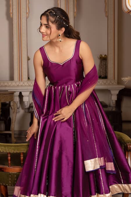 Buy_Pomcha Jaipur_Purple Taffeta, Silk, Net Gota Patti Sweetheart Neck Seerat Anarkali Set _Online_at_Aza_Fashions