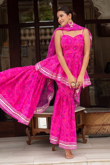 Shop_Pomcha Jaipur_Pink Georgette Embroidery Sweetheart Neck Bandhej Kurta Sharara Set _Online_at_Aza_Fashions