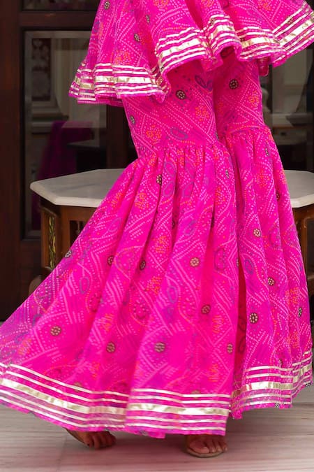 Pomcha Jaipur_Pink Georgette Embroidery Sweetheart Neck Bandhej Kurta Sharara Set _at_Aza_Fashions