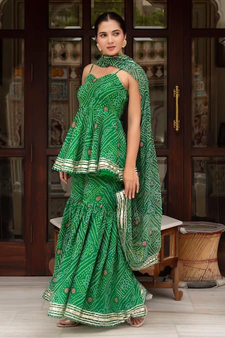 Buy_Pomcha Jaipur_Green Georgette Embroidery Sweetheart Neck Bandhej Kurta Sharara Set _Online_at_Aza_Fashions