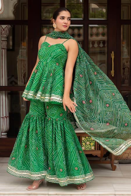 Shop_Pomcha Jaipur_Green Georgette Embroidery Sweetheart Neck Bandhej Kurta Sharara Set _Online_at_Aza_Fashions