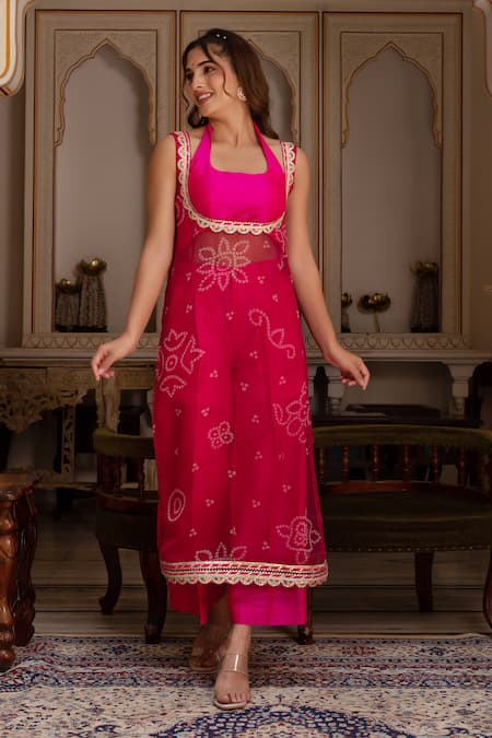 Shop_Pomcha Jaipur_Pink Georgette, Taffeta Embroidery Round Neck Bandhej Kurta Pant Set _Online_at_Aza_Fashions