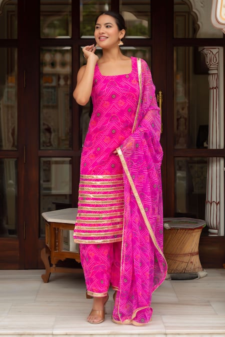 Pomcha Jaipur Pink Georgette Zari Round Neck Radha Bandhej Kurta Set