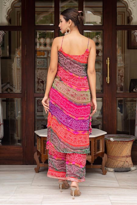 Shop Pomcha Jaipur Multi Color Georgette, Cotton Gota Patti Round Neck Bandhej Kurta Set at Aza Fashions Shop_Pomcha Jaipur_Multi Color Georgette, Cotton Gota Patti Round Neck Bandhej Kurta Set _at_Aza_Fashions