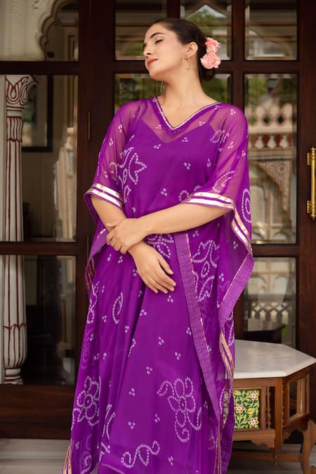 Shop_Pomcha Jaipur_Purple Georgette, Cotton Embroidery V-neck Bandhej Kaftan With Pant _Online_at_Aza_Fashions