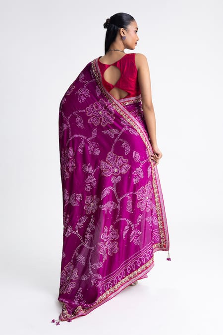 Naina Jain Bandhani Silk Saree With Unstitched Blouse Fabric 