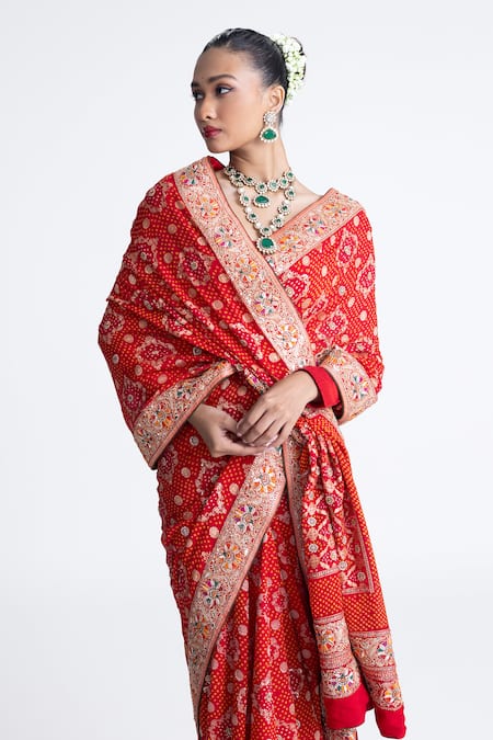 Naina Jain_Red Georgette Zari Banarasi Bandhani Saree With Unstitched Blouse Fabric _Online_at_Aza_Fashions