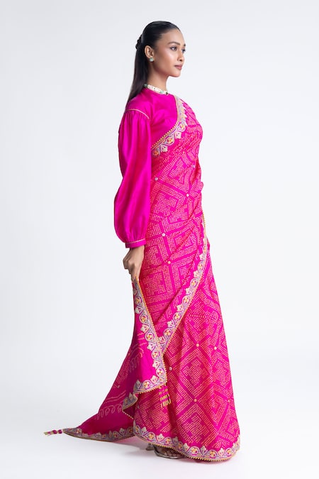Naina Jain_Pink Silk Embroidery Bandhani Saree With Unstitched Blouse Fabric _Online_at_Aza_Fashions