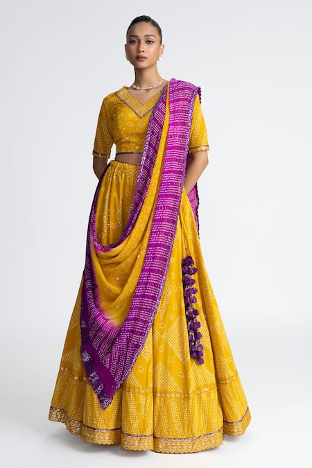 Naina Jain Yellow Bandhani Lehenga Set 